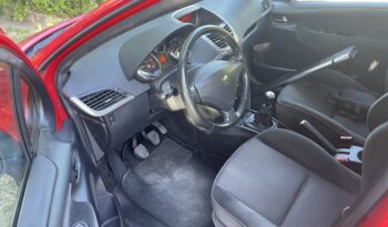 PEUGEOT 207 1.6 HDI 90CV lleno