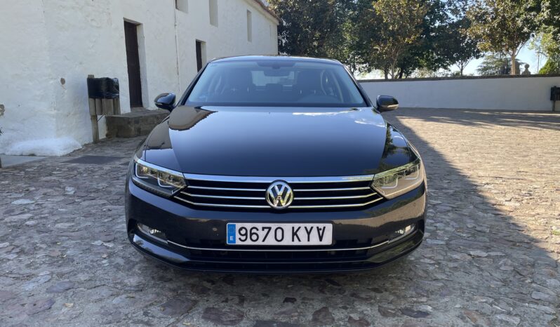 VOLKSWAGEN PASSAT 1.6 TDI 120CV DSG EXECUTIVE lleno