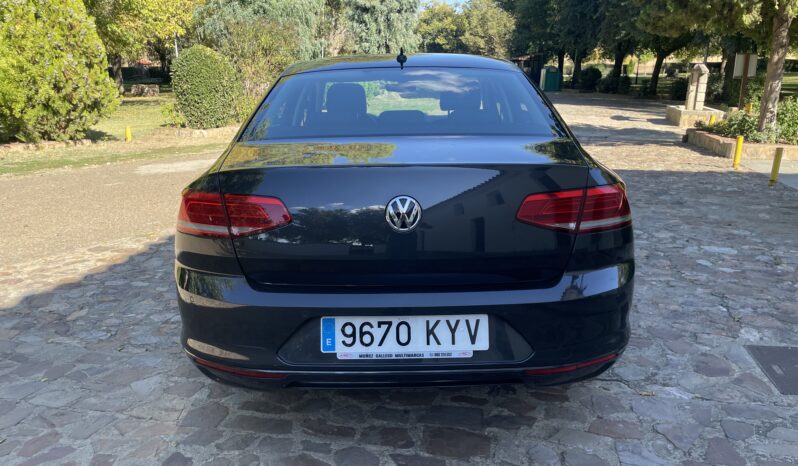 VOLKSWAGEN PASSAT 1.6 TDI 120CV DSG EXECUTIVE lleno